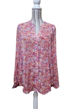 Kut from the Kloth Pink Floral Button-Up Blouse